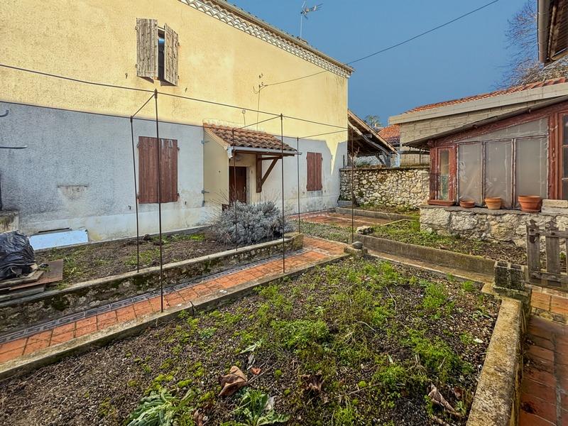 Maison de village - 76 m² - 3 pièces