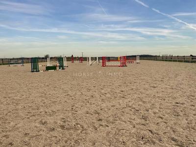 Corps de ferme - 200 m² - 7 pièces