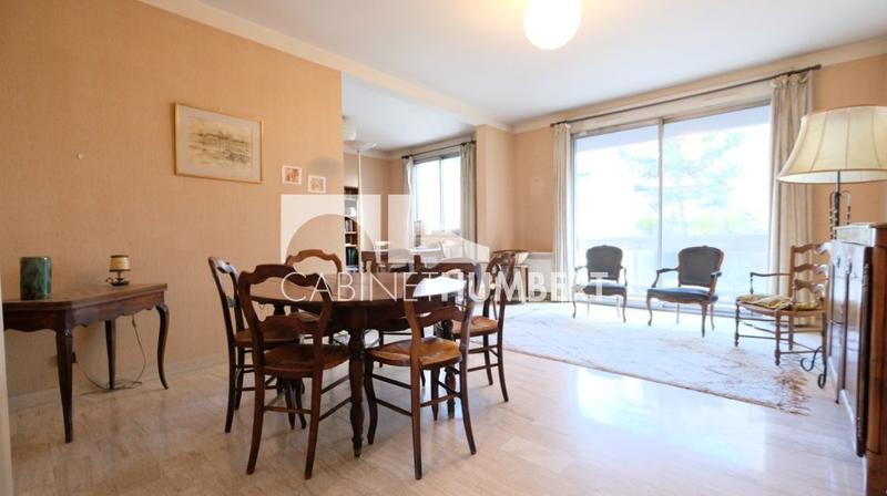 Appartement - 84 m² - 3 pièces