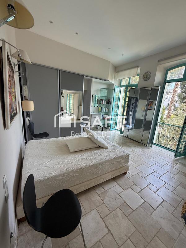 Appartement - 148 m² - 3 pièces