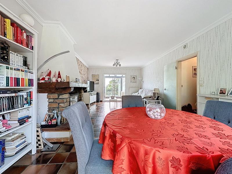 Maison - 166 m² - 8 pièces