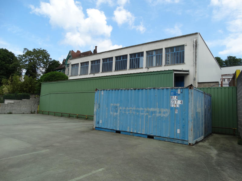 Local commercial - 940 m²