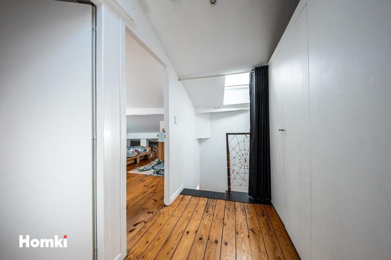 Appartement - 105 m² - 4 pièces