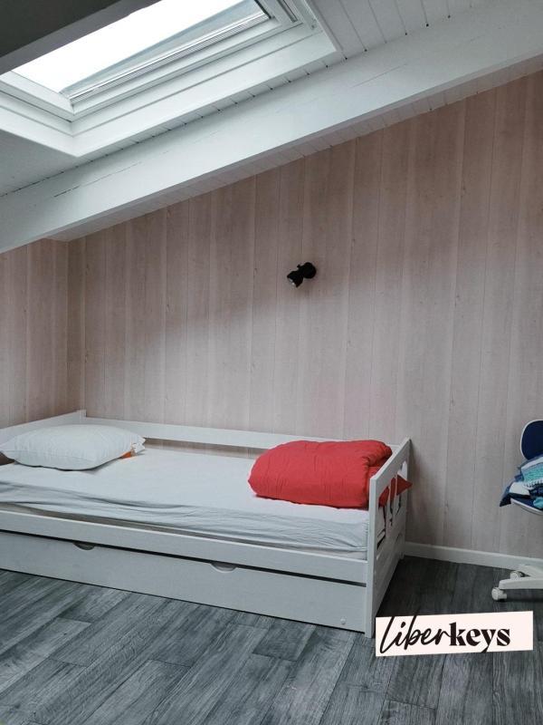 Maison - 177 m² - 7 pièces