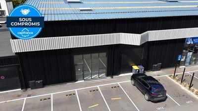 Local d'activité / Entrepôt - 581 m² - 1 pièce