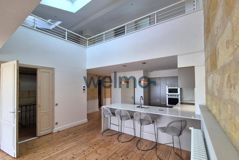 Appartement - 170 m² - 7 pièces