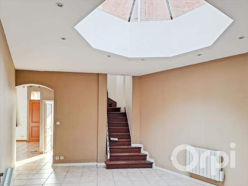 Maison - 152 m² - 6 pièces