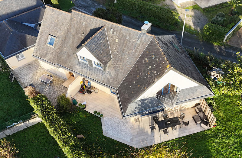 Maison - 189 m² - 10 pièces