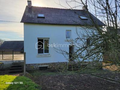 Maison traditionnelle - 89 m² - 5 pièces