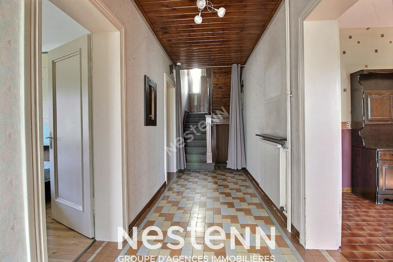 Maison - 176 m² - 9 pièces