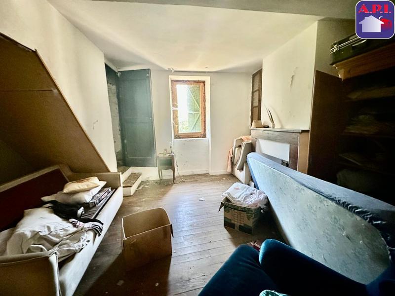 Maison - 100 m² - 8 pièces