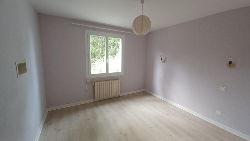 Villa - 90 m² - 5 pièces