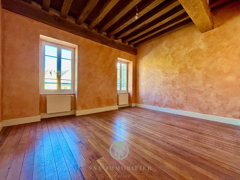 Maison - 275 m² - 5 pièces