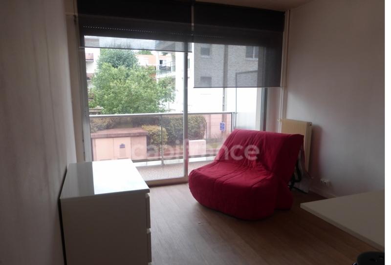 Appartement ancien - 16 m² - 1 pièce