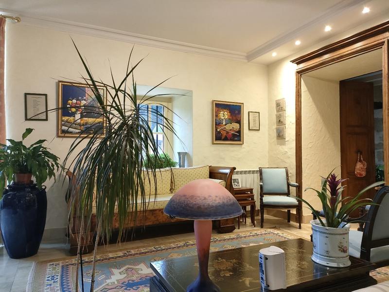 Propriété - 500 m² - 15 pièces