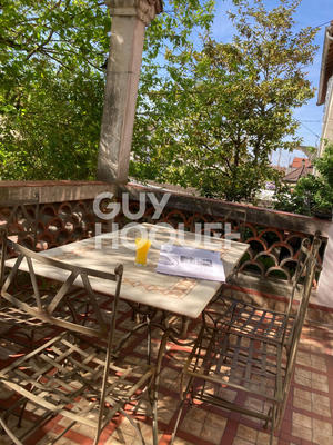 Maison - 168 m² - 8 pièces