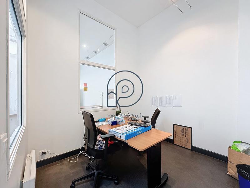 Bureau - 80 m²