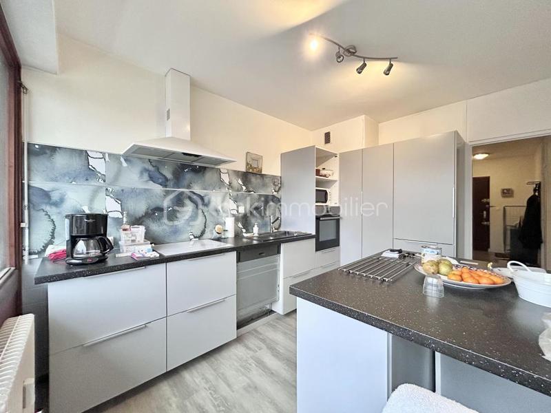 Appartement - 60 m² - 2 pièces