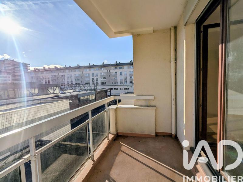 Appartement - 84 m² - 4 pièces