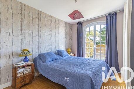 Maison - 185 m² - 8 pièces