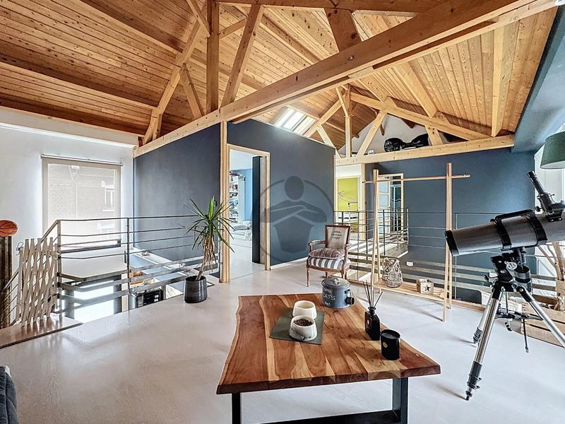 Maison - 180 m² - 7 pièces