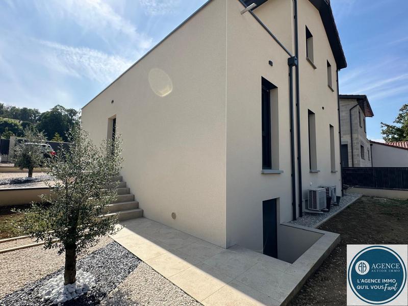 Maison - 107 m² - 5 pièces