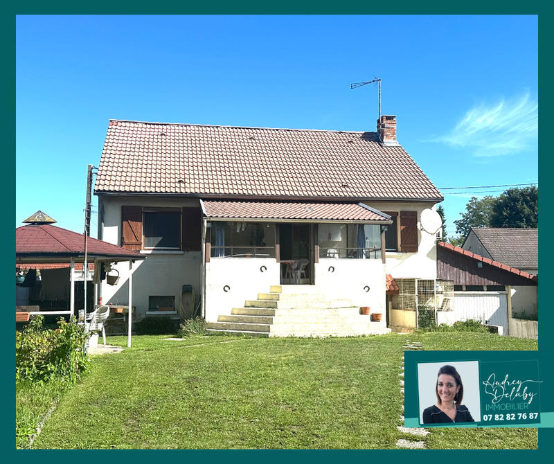 Maison - 93 m² - 5 pièces