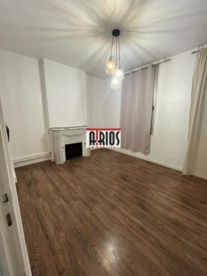 Local d'activité / Entrepôt - 62 m² - 3 pièces