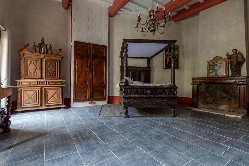 Château - 476 m² - 9 pièces