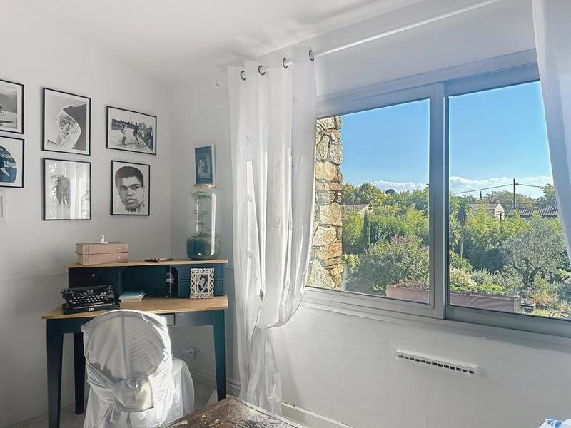 Maison d'architecte - 255 m² - 6 pièces