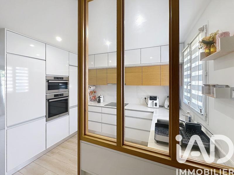 Maison - 93 m² - 5 pièces