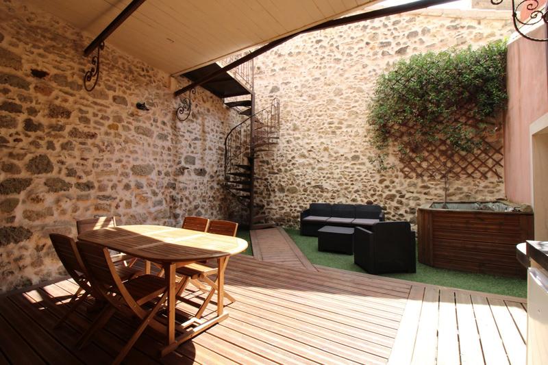 Maison - 140 m² - 5 pièces