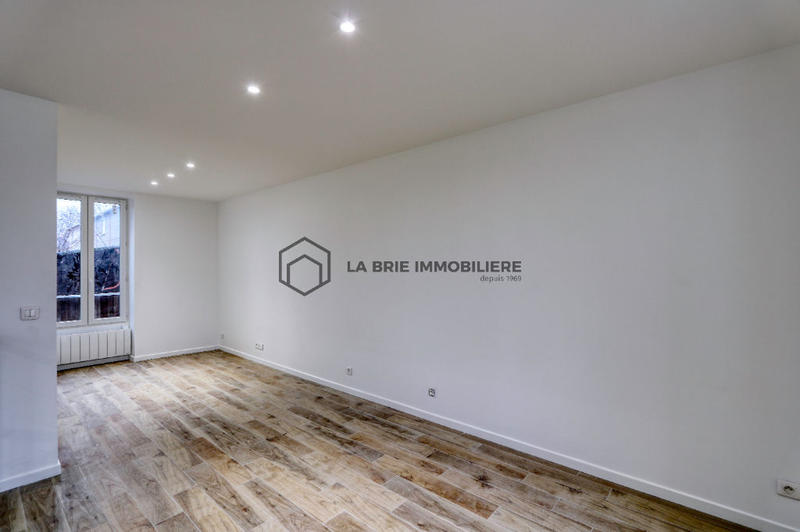 Immeuble - 98 m² - 5 pièces