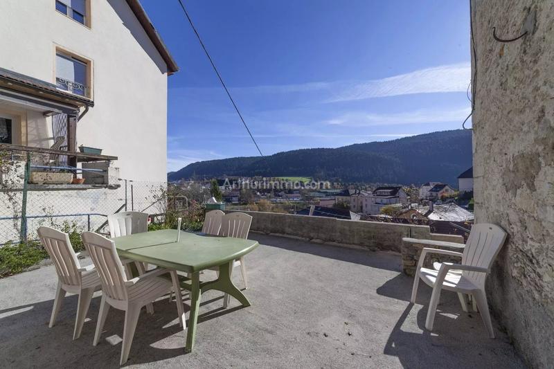 Appartement - 84 m² - 3 pièces