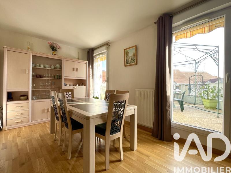 Appartement - 83 m² - 4 pièces