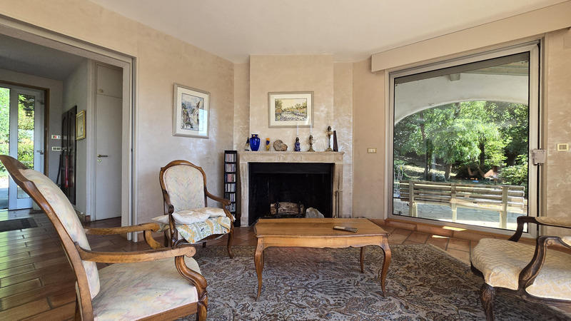 Maison - 192 m² - 6 pièces