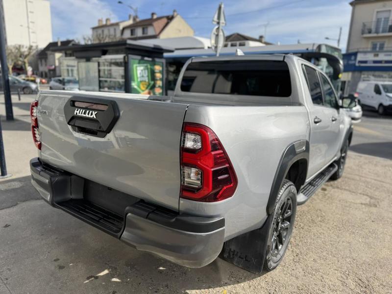 Toyota Hilux IV 4wd 2.8 d-4d 204 Double Cabine Invincible