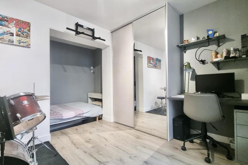 Villa - 145 m² - 6 pièces