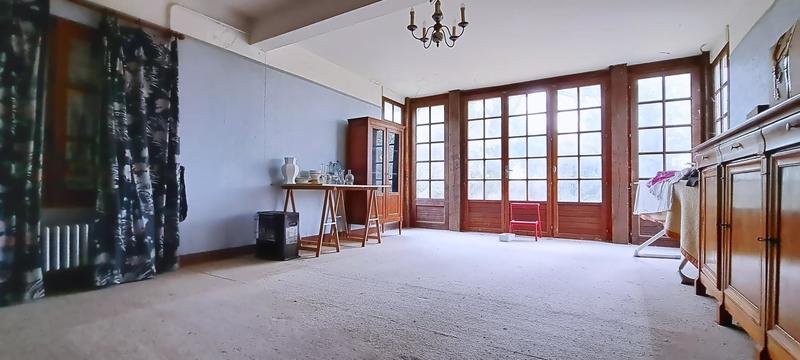 Maison - 203 m² - 7 pièces