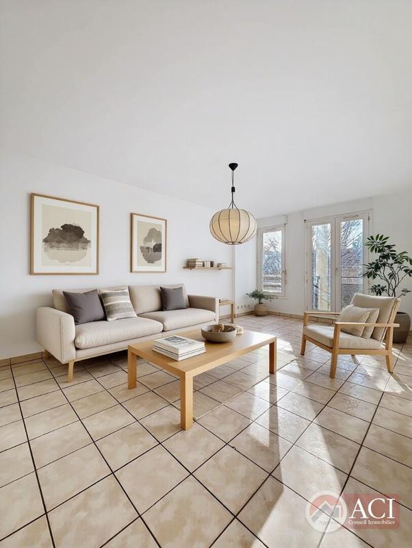 Appartement - 70 m² - 3 pièces