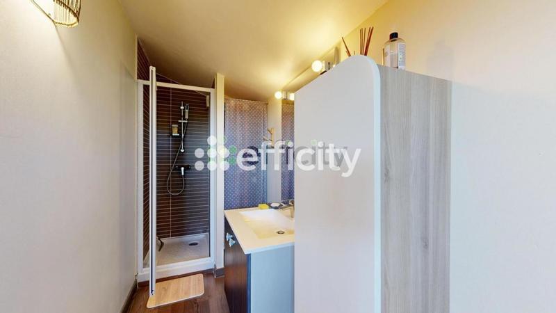 Maison - 82 m² - 4 pièces