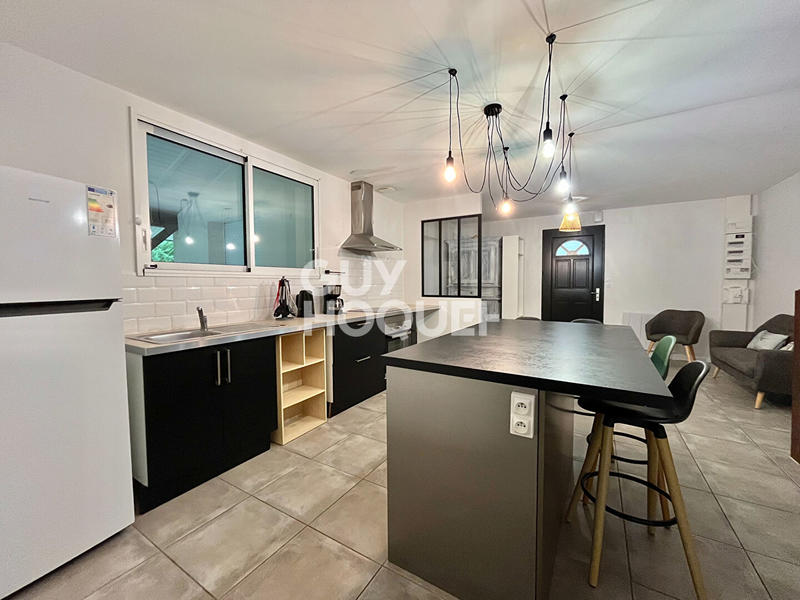 Maison - 92 m² - 4 pièces