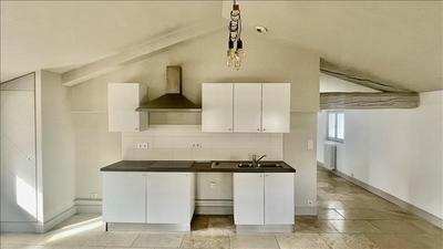 Loft - 88 m² - 4 pièces