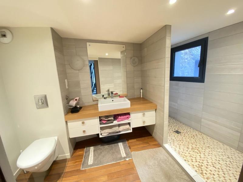 Loft - 115 m² - 3 pièces