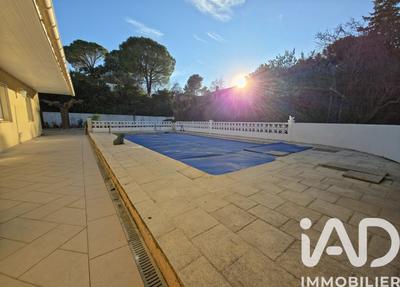 Maison - 160 m² - 6 pièces