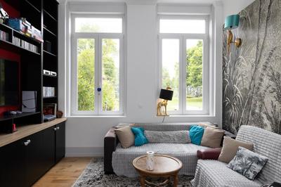 Maison - 330 m² - 10 pièces