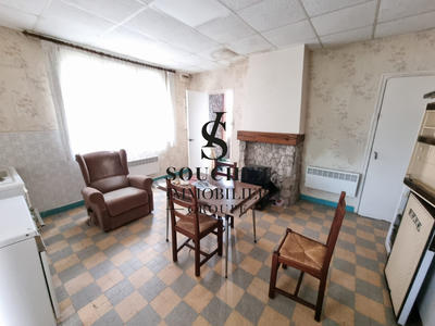 Maison - 97 m² - 5 pièces