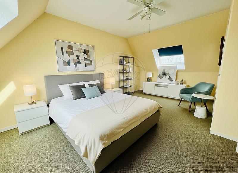 Maison - 137 m² - 6 pièces