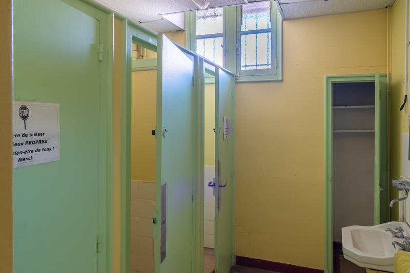 Immeuble - 1 210 m²