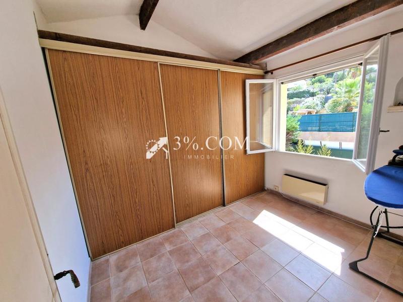 Villa - 96 m² - 5 pièces